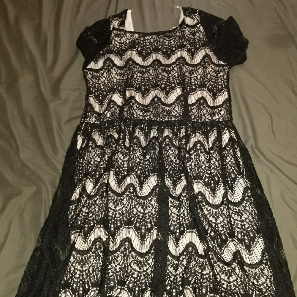 black lace dress